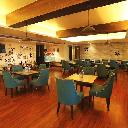 Jalsa Resort 印多尔 外观 照片